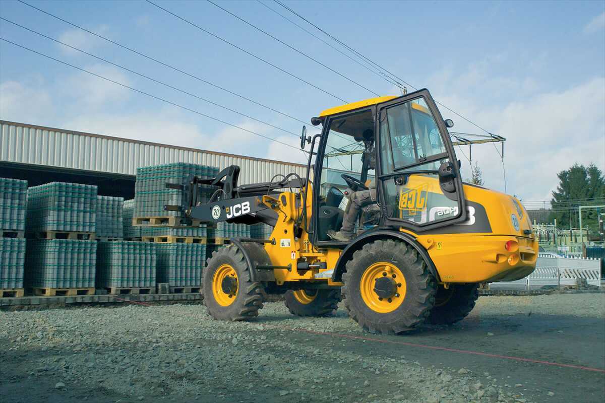 Фронтальные колесные погрузчики JCB 407